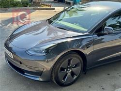 تێسلا مۆدێل 3